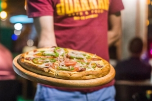 O pedido que ninguém recusa e todo mundo ama, é a pizza do Juannas