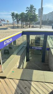 Novidade na praia: terminais ATM 24h chegam à Orla Carioca 4