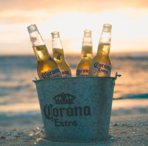 CORONA SUNSET: música, vibes e a magia de São Conrado no Quiosque SOGA 1